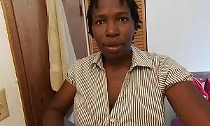 ዓበይቲ ጡብ ዘለዋ ኢቦኒ ካብ ኣ ...
